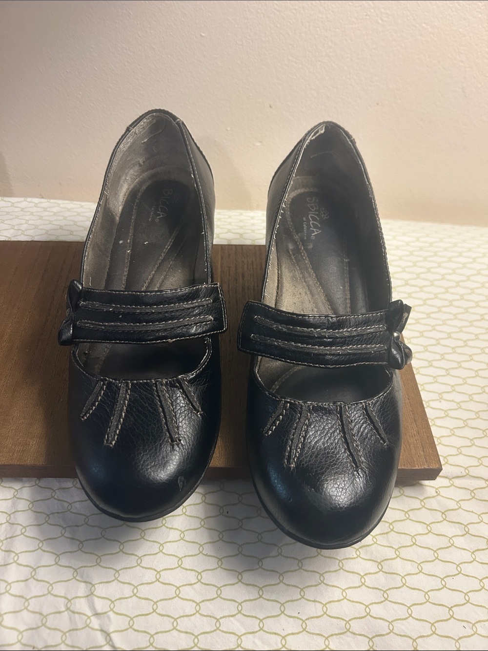 Comfortiva Black Mary Jane Cushioned Flats